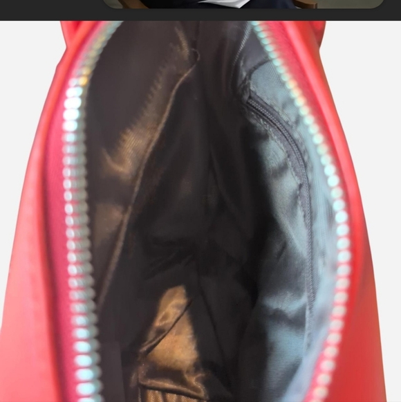 Red faux leather elephant bag purse with strap New NWOT Colorful Eclectic Animal - Picture 4 of 6